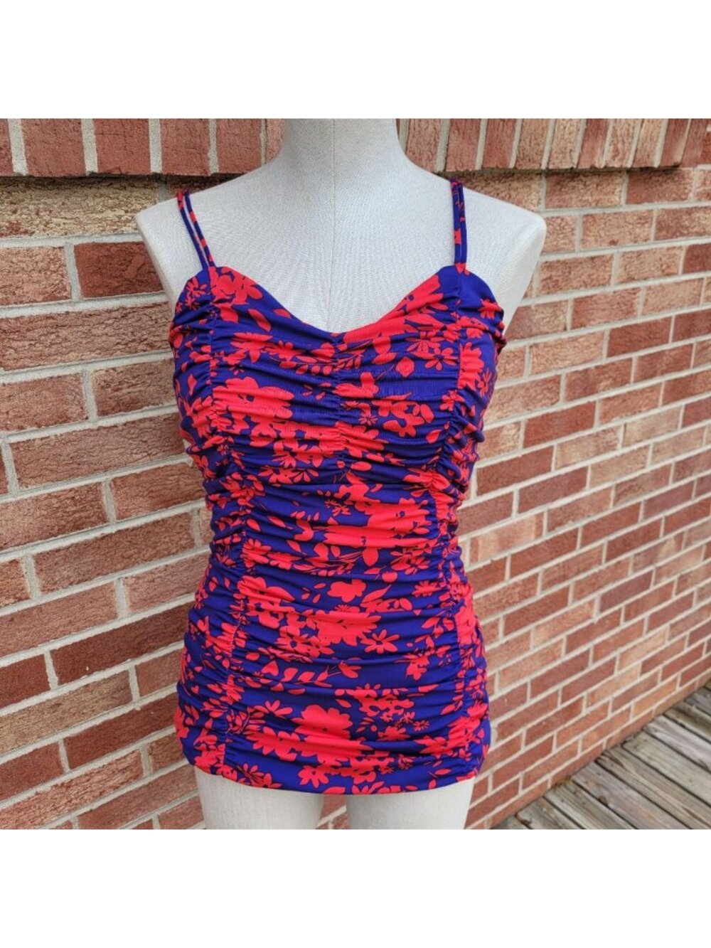 Lands' End Tankini Top Blue and Red Floral Padded Bra Women's Size 14